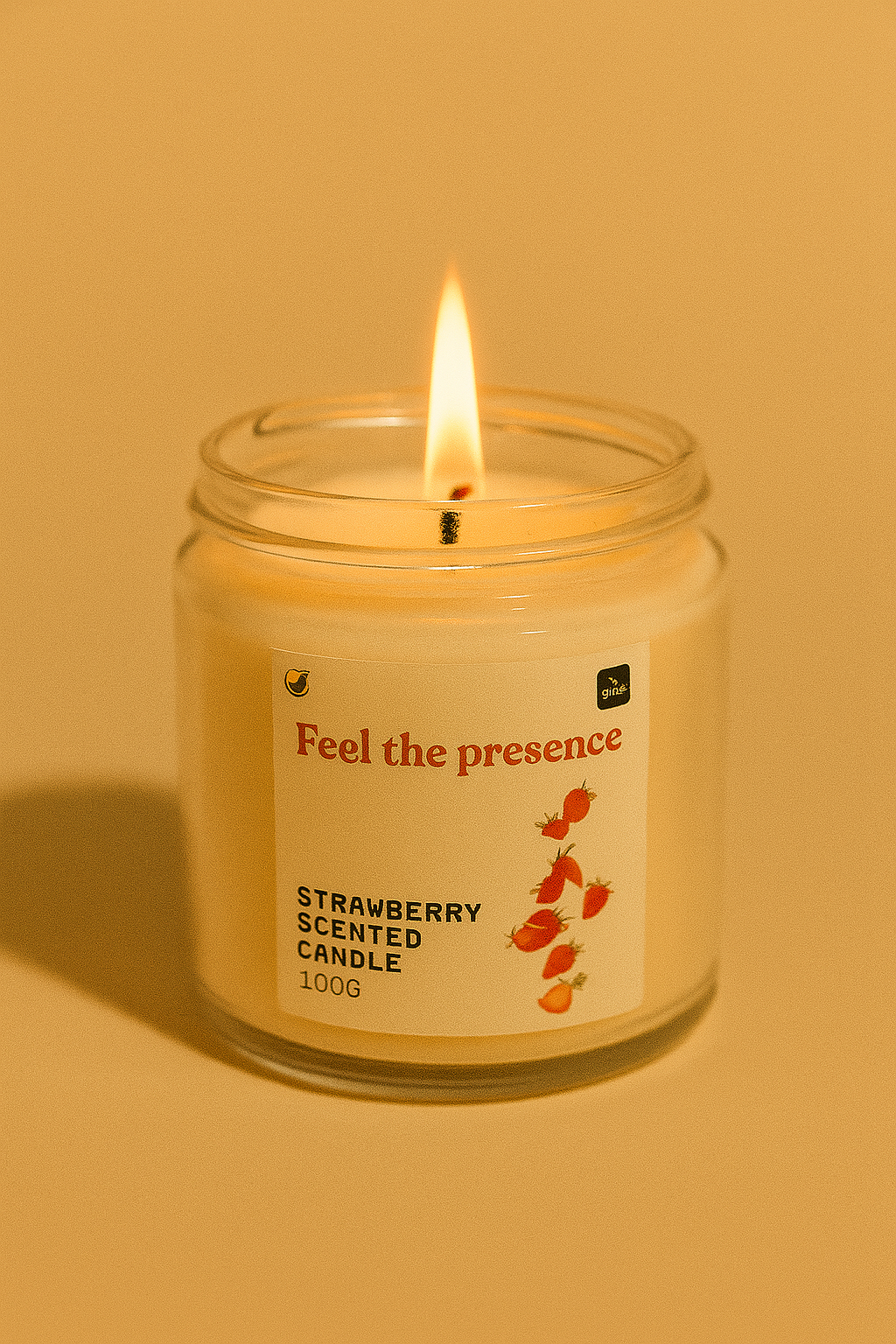 Gharstore strawberry scented Candle